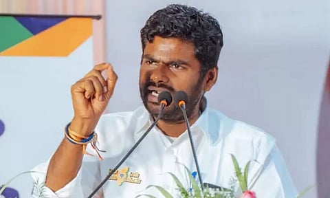 கரூர் சம்பவத்தை தொடர்ந்து அண்ணாமலை திடீர் டெல்லி பயணம்