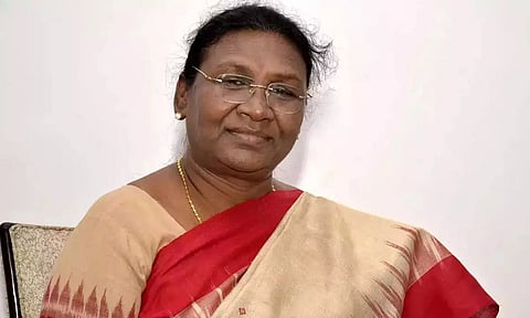 சபரிமலைக்கு வருகை தரும் ஜனாதிபதி திரவுபதி முர்முவுக்கு 5 டோலிகள் ஏற்பாடு