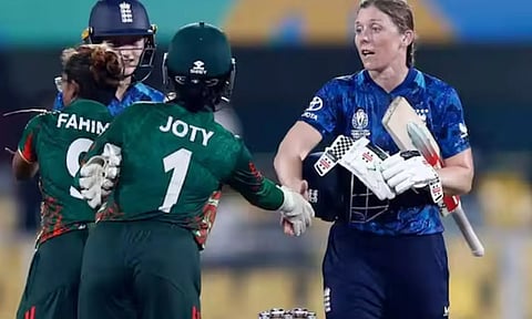 மகளிர் உலகக்கோப்பை: இங்கிலாந்திடம் வீழ்ந்த வங்கதேசம்!