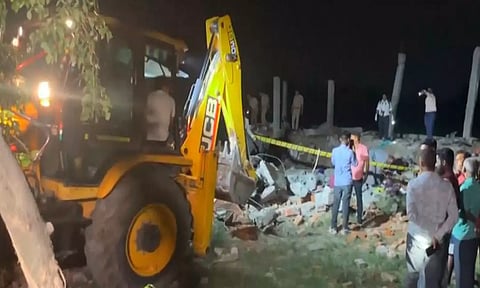 அயோத்தியில் வெடிவிபத்து: 5 பேர் பரிதாப பலி