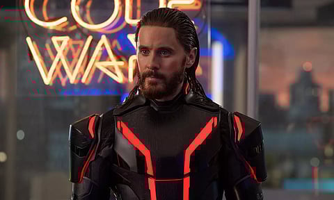 ட்ரான் ஆரஸ்- திரைவிமர்சனம்