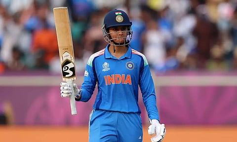 ஒரு ஆண்டில் 1000 ரன்கள்: உலக சாதனை படைத்த ஸ்மிருதி மந்தனா