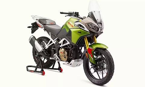 அட்வென்ச்சர் டூரர் பைக் அறிமுகம் செய்த டிவிஎஸ்... விலை எவ்வளவு தெரியுமா?