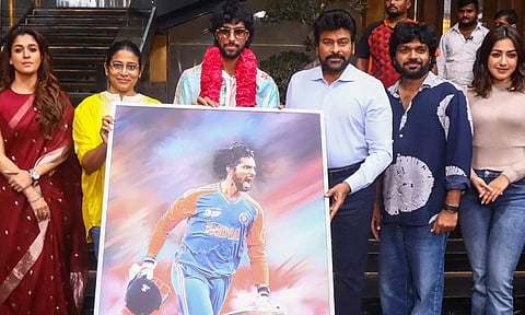 இந்திய வீரர் திலக் வர்மாவை நேரில் அழைத்து பாராட்டிய சிரஞ்சீவி - வீடியோ வைரல்