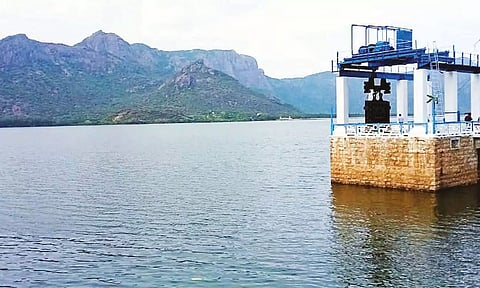 உடுமலை திருமூர்த்தி அணைக்கு நீர்வரத்து அதிகாிப்பு: கரையோர கிராமங்களுக்கு வெள்ள அபாய எச்சரிக்கை