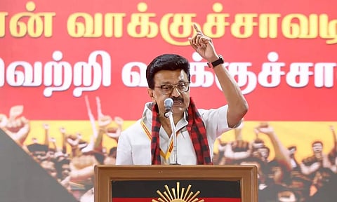 அமித்ஷாவிடம் அ.தி.மு.க.வை சரண்டர் செய்து விட்டார்- எடப்பாடி பழனிசாமி மீது முதலமைச்சர் பாய்ச்சல்