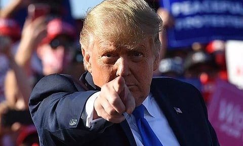 இறக்குமதி வரி விதிப்பினால் அதிக வருவாய்..! வரிகளை எதிர்ப்பவர்கள் முட்டாள்கள்- அதிபர் டிரம்ப்