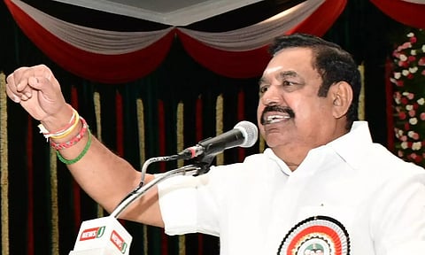 தமிழர்களை மீட்க மத்திய, மாநில அரசுகள் நடவடிக்கை எடுக்க இ.பி.எஸ் வலியுறுத்தல்