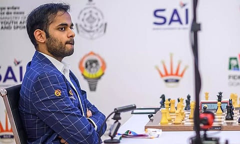 உலகக் கோப்பை செஸ்: 5வது சுற்றுக்கு முன்னேறினார் அர்ஜூன் எரிகைசி