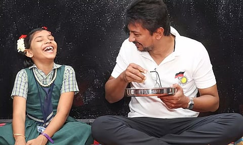 குழந்தைகளின் முன்னேற்றத்துக்கு என்றும் துணை நிற்போம்!- உதயநிதி ஸ்டாலின்