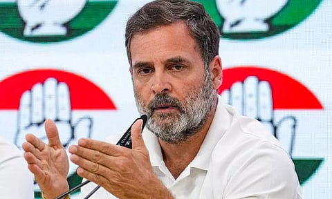 பீகார் தேர்தல் முடிவுகள் ஆச்சரியம் அளிக்கிறது: ராகுல் காந்தி