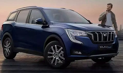 பெயர் மாற்றத்துடன் XUV700 Facelift காரை வரும் ஜனவரியில் அறிமுகம் செய்ய மஹிந்திரா திட்டம்