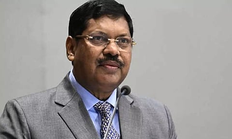 புத்த மதத்தைப் பின்பற்றினாலும் அனைத்து மதங்களையும் நம்புகிறேன்- தலைமை நீதிபதி பி.ஆர்.கவாய்