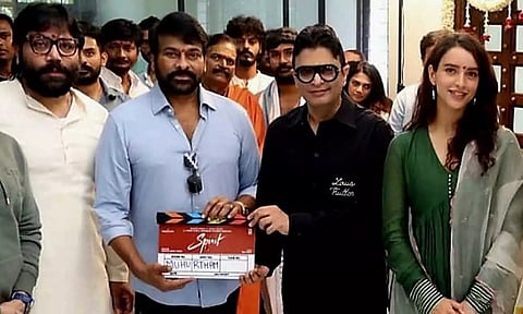 பிரபாஸ் - சந்தீப் வங்கா கூட்டணியில் உருவாகும் 'Spirit' பட பூஜையில் பங்கேற்ற சிரஞ்சீவி