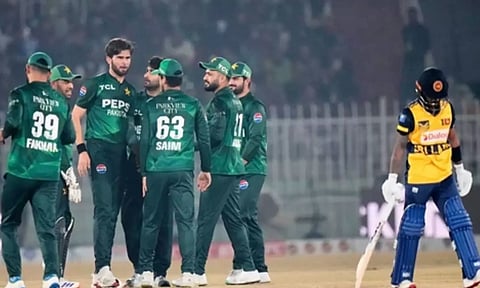 இலங்கையை வீழ்த்தி முத்தரப்பு டி20 தொடரை வென்றது பாகிஸ்தான் அணி