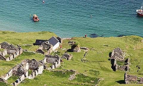 கனவல்ல... நிஜம்தான்!- ஆண்டுக்கு 6 மாதம் மட்டும் வேலை, நல்ல சம்பளம்