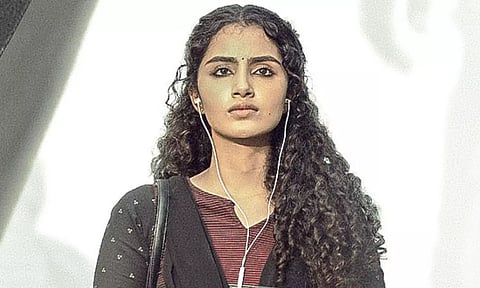 மழை காரணமாக அனுபமா பரமேஸ்வரனின் 'லாக்டவுன்' பட வெளியீடு ஒத்திவைப்பு!