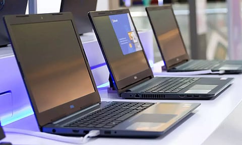 வருகிற 19-ந் தேதி முதல் கல்லூரி மாணவர்களுக்கு விலையில்லா மடிக்கணினி