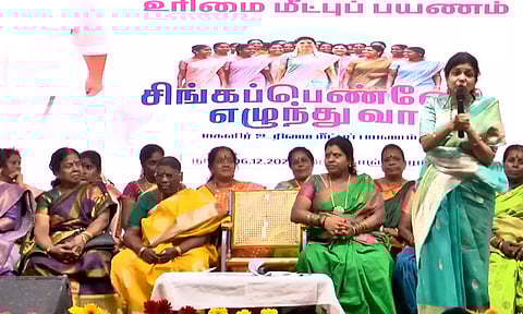 பெண்களுக்கு ரூ.1000 கொடுத்தால் சரியாகிவிடுமா? பிச்சைக்காசு..!- சவுமியா அன்புமணி ஆதங்கம்