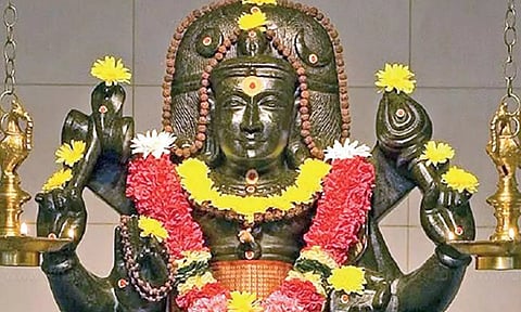 Indraya Panchangam மற்றும் முக்கிய நிகழ்வுகள்- 11 டிசம்பர் 2025: தக்கோலம் ஸ்ரீ தட்சிணாமூர்த்திக்கு அபிஷேகம்