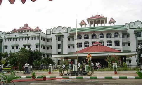 தர்காவிற்கு வழங்கிய உரிமையை உறுதி செய்ய வேண்டும் - ஐகோர்ட்டில் வக்பு வாரியம் வலியுறுத்தல்