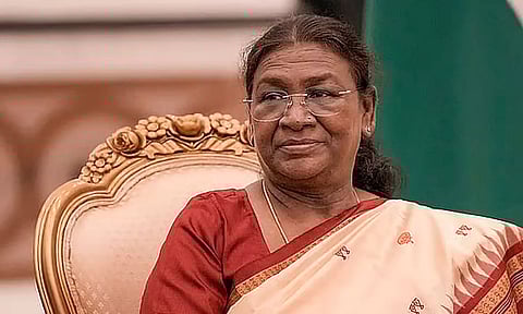 வேலூர் தங்க கோவிலில் ஜனாதிபதி திரவுபதி முர்மு சாமி தரிசனம்