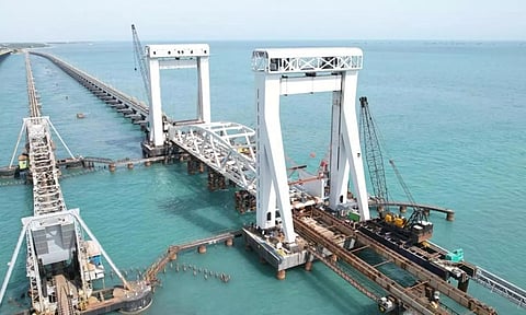 2025 REWIND: தமிழ்நாட்டின் பொறியியல் திறமையை எடுத்துக்காட்டும் பாம்பன் புதிய பாலம்