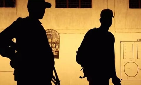 சக வீரரை துப்பாக்கியால் சுட்டுக்கொன்ற CAF வீரர்.. ஆயுதப்படை முகாமில் நடந்த பயங்கரம்