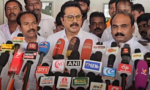 'தேர்தலுக்கு பின் விஜய் கட்சியை தொடர்வாரா? இல்லையா? என்பது தெரியவரும்' - சரத்குமார்!