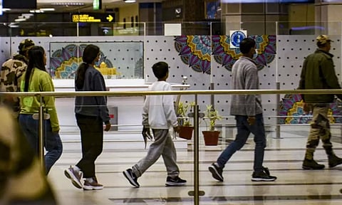 நடப்பு ஆண்டில் 81 நாடுகளில் இருந்து 24,600 இந்தியர்கள் வெளியேற்றம்