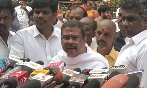 'திருப்பரங்குன்றம் மலை மீது விளக்கேற்றுவதை யாராலும் தடுக்க முடியாது' - தர்மேந்திர பிரதான்