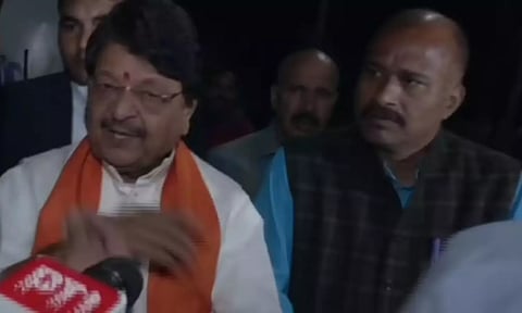 'பயனற்ற கேள்விகளை கேட்காதீர்' - உயிரிழப்புகள் குறித்த கேள்விக்கு பாஜக அமைச்சர் ஆவேசம் - வீடியோ வைரலானதால் வருத்தம்!