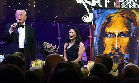 இயேசு ஓவியத்தை ஏலம் விட்டு ரூ.23 கோடி நிதி திரட்டிய டிரம்ப்