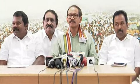 த.வெ.க.வுடன் பேச்சுவார்த்தை என்பது வதந்தி - தமிழக காங்கிரஸ் மேலிட பொறுப்பாளர் விளக்கம்