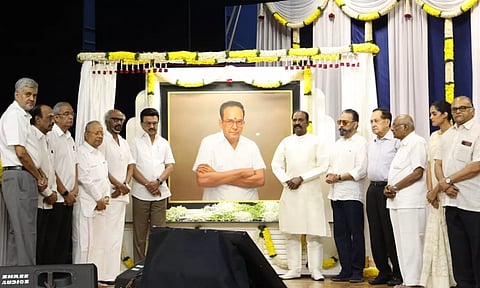 எம்.ஜி.ஆர்., ஜெயலலிதா, கலைஞரின் மரியாதையை பெற்றவர்- ஏ.வி.எம்.சரவணன் படத்திறப்பு விழாவில் ரஜினி பேச்சு