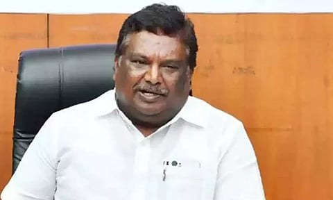 முதலமைச்சரை பார்த்து பொறாமையில் குமைகிறார் எடப்பாடி பழனிசாமி- அமைச்சர் சிவசங்கர்