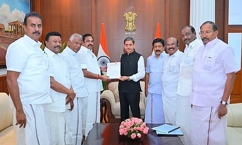 தி.மு.க. ஆட்சியில் ரூ.4.5 லட்சம் கோடி ஊழல் - விசாரணை கமிஷன் அமைக்க எடப்பாடி பழனிசாமி வலியுறுத்தல்