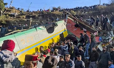 இமாச்சல் பஸ் விபத்தில் 14 பேர் பலி: நிவாரணம் அறிவித்தார் பிரதமர் மோடி