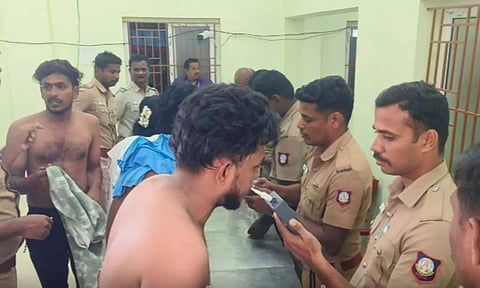 பாலமேடு ஜல்லிக்கட்டில் பங்கேற்கும் மாடுபிடி வீரர்களுக்கு மருத்துவ பரிசோதனை