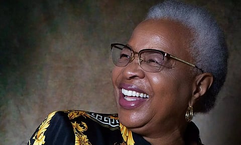 நெல்சன் மண்டேலா மனைவிக்கு இந்திரா காந்தி அமைதி விருது அறிவிப்பு