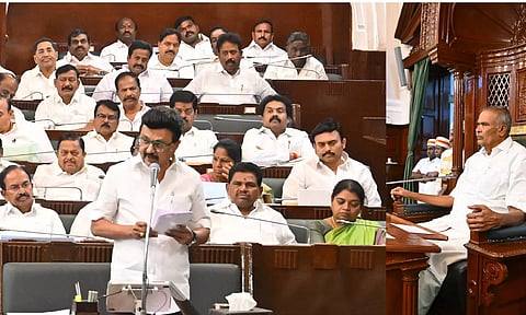 தேசிய ஊரக வேலைவாய்ப்பு திட்டத்தை மகாத்மா காந்தி பெயரில் தொடர வேண்டும் - சட்டசபையில் தீர்மானம் நிறைவேற்றம்