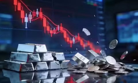 தலைகீழ் மாற்றம்... ஒரேநாளில் தடாலடியாக குறைந்த வெள்ளிவிலை!