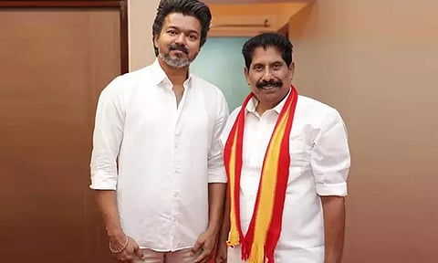 விஜய் பக்கம் மக்கள் இருப்பதால் த.வெ.க.வில் இணைந்தேன்- கு.ப.கிருஷ்ணன்