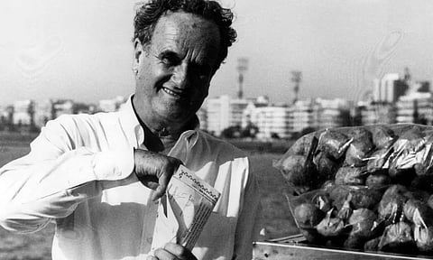 மார்க் டல்லி: முடிவடைந்த சகாப்தம் - இந்தியாவை அதிகம் நேசித்த பிரிட்டிஷ் பத்திரிகையாளர் மறைவு