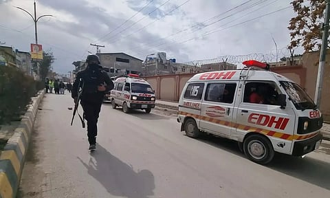 பாகிஸ்தானின் 12 நகரங்களில் பயங்கரவாத தாக்குதல்.. 80 பேர் உயிரிழப்பு