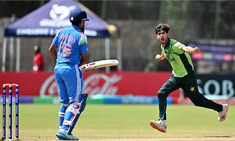 U19 உலகக் கோப்பை அரையிறுதியில் நுழைவது யார்?: பாகிஸ்தானுக்கு 253 ரன்கள் இலக்கு நிர்ணயித்த இந்தியா