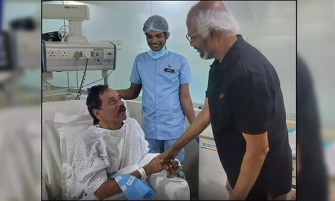 எச்.ராஜாவைச் சந்தித்து நலம் விசாரித்தார் நடிகர் ரஜினிகாந்த்