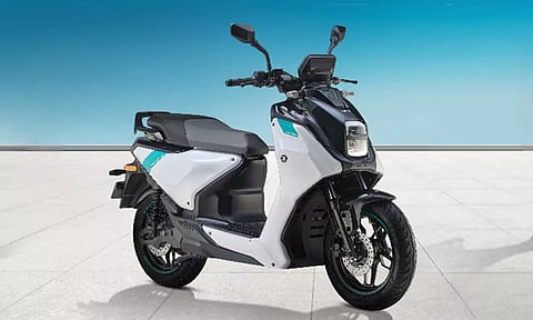 இந்தியாவில் அறிமுகமானது யமஹாவின் EC-06 எலெக்ட்ரிக் ஸ்கூட்டர்