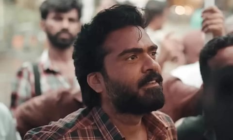 "நீங்கள் இல்லாமல் நான் இல்லை" வாழ்த்திய ரசிகர்களால் நெகிழ்ந்து போன சிலம்பரசன்