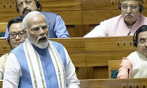 எதிர்க்கட்சிகளின் கடும் அமளி: பிரதமர் மோடி உரை ரத்து... மக்களவை ஒத்திவைப்பு!